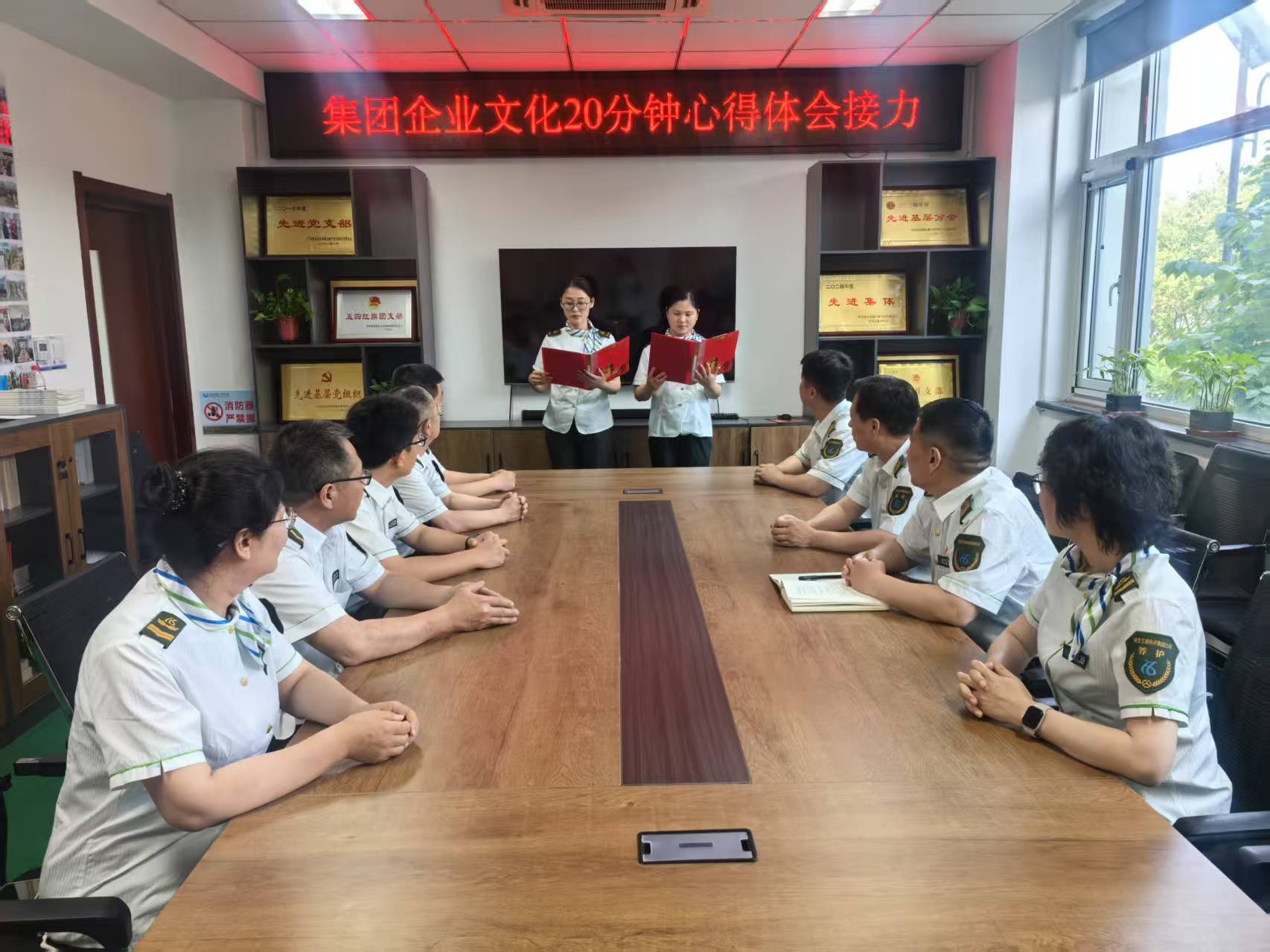 35f609623e1c154b6a55ad59e95d8e0.jpg 35f609623e1c154b6a55ad59e95d8e0.jpg