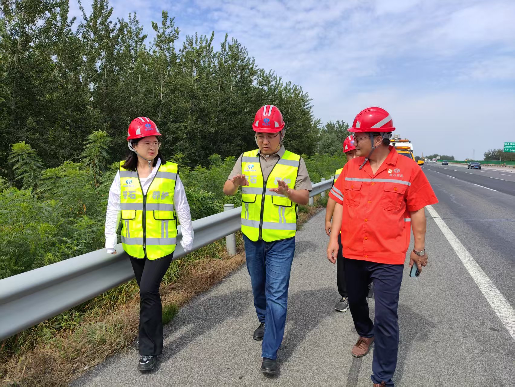 bc9424fb3676d4ddc4ff4d8e4c928fed.jpg bc9424fb3676d4ddc4ff4d8e4c928fed.jpg